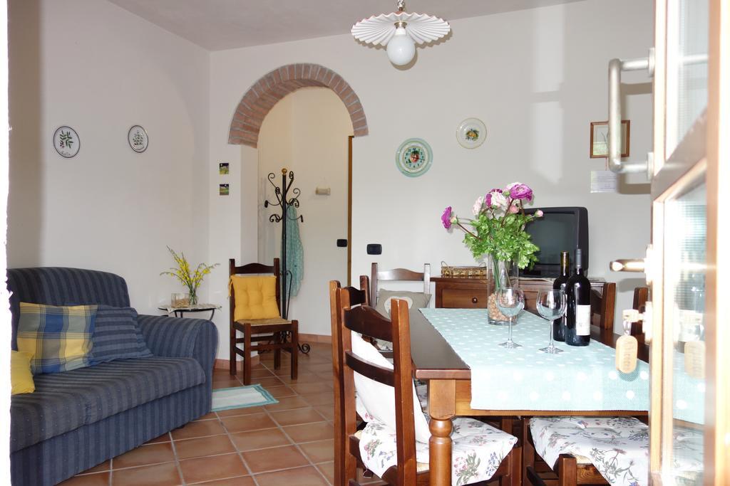 Appartement Casa Elisa à Montaione Extérieur photo