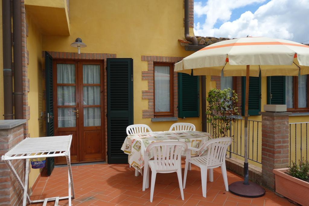 Appartement Casa Elisa à Montaione Extérieur photo